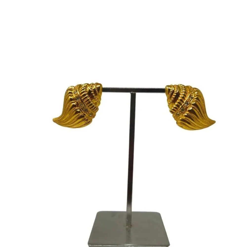 Vintage Kenneth J. Lane for Avon Shell-Shaped Clip-On Earrings | 1.50" | Gold-To - Picture 1 of 9